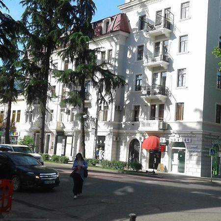 Tengiz'S Apartment On Gorgiladze Batum Dış mekan fotoğraf